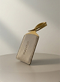 HANRO_261_B_GWP_LuggageTag_970298_970000_020.jpg