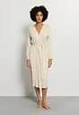 HANRO_261_W_BelenNW_Robe115cm_074749_072811_040.jpeg