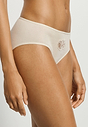 HANRO_261_W_Belen_MidiBriefs_070814_072811_040.jpeg