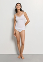 HANRO_261_W_Belen_SpaghettiTop_070812_070101_060.jpeg