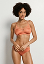 HANRO_261_W_Cira_SoftCupBra_070788_072288_040.jpeg