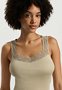HANRO_261_W_CottonDelight_TankTop_071837_072661_090.jpeg