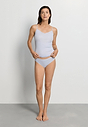 HANRO_261_W_CottonSeamless_MidiBriefs_071626_072581_060.jpeg