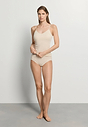 HANRO_261_W_CottonSeamless_SpaghettiTopPadded_071605_072811_060.jpeg