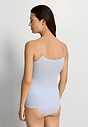 HANRO_261_W_CottonSeamless_SpaghettiTop_071601_072581_045.jpeg