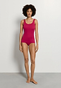 HANRO_261_W_CottonSeamless_TankTop_071604_072465_060.jpeg