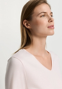 HANRO_261_W_CottonSilk_LSLVPajama_074816_071347_090.jpeg