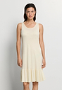 HANRO_261_W_Isabella_SleevelessNightdress100cm_074725_072217_040.jpeg