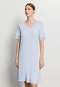 HANRO_261_W_MomentsNW_SSLVNightdress100cm_077040_072581_040.jpeg