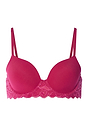 HANRO_261_W_Moments_PaddedBra_071503_072465_010.jpg