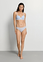 HANRO_261_W_Moments_PaddedBra_071503_072581_060.jpeg