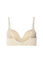 HANRO_261_W_Moments_PaddedBra_071503_072811_020.jpeg