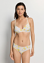 HANRO_261_W_Monea_SoftCupBra_070797_073077_040.jpeg