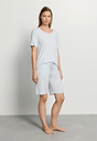 HANRO_261_W_NaturalElegance_SSLVShirt_074902_073081_060.jpeg