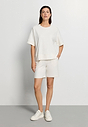 HANRO_261_W_NaturalLiving_SSLVSweatshirt_078896_072123_060.jpeg