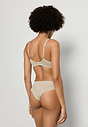 HANRO_261_W_Orea_SoftCupBra_070807_072661_045.jpeg