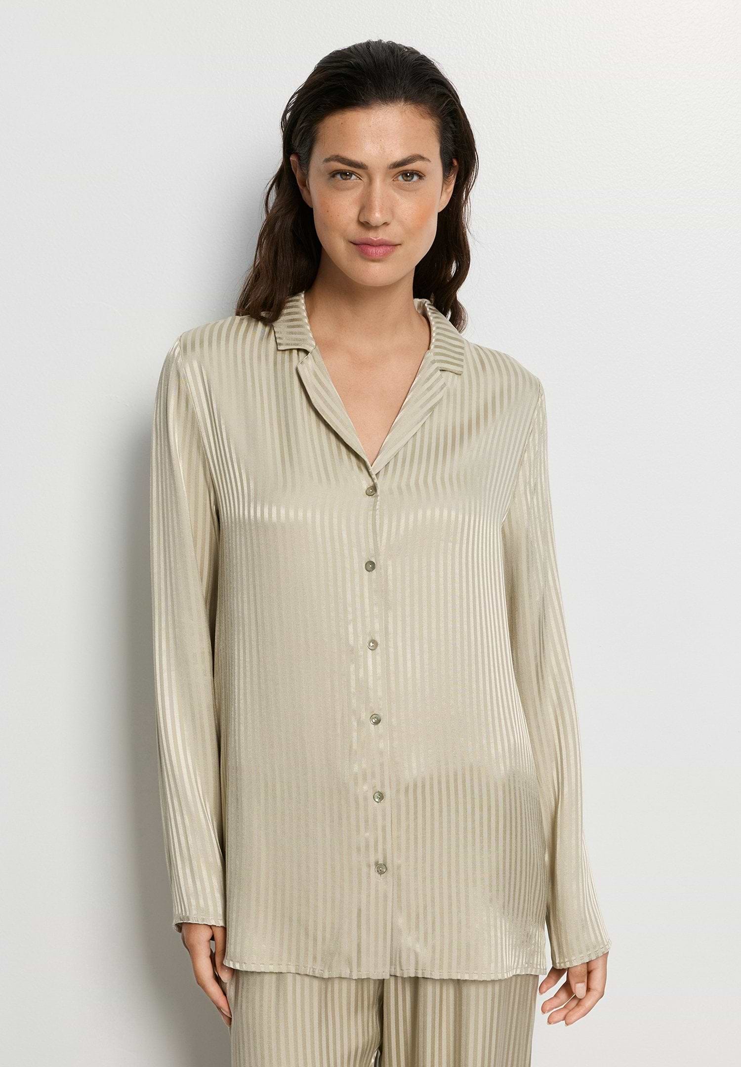HANRO L/SLV Bigshirt in olive stem
