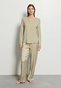 HANRO_261_W_SleepLounge_LSLVShirt_074844_072661_060.jpeg