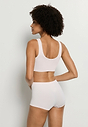 HANRO_261_W_TouchFeeling_CropTop_071810_071347_045.jpeg