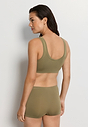 HANRO_261_W_TouchFeeling_CropTop_071810_072727_045.jpeg