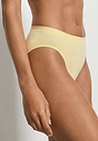 HANRO_261_W_TouchFeeling_MidiBriefs_071812_072224_040.jpeg