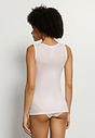 HANRO_261_W_Ultralight_TankTop_071821_071347_045.jpeg