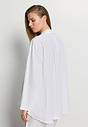 HANRO_261_W_WhiteEssentials_Blouse_078911_070101_045.jpeg