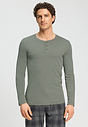 Front view of a men model wearing HA shadow cotton L/SLV Henley Shirt