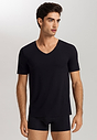 HANRO_B_M_CleanCut_SSLVShirtVNeck_073251_070019_040.jpg