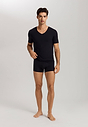 HANRO_B_M_CleanCut_SSLVShirtVNeck_073251_070019_060.jpg