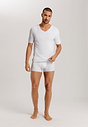 HANRO_B_M_CleanCut_SSLVShirtVNeck_073251_070101_060.jpg