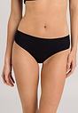 HANRO_B_W_Allure_MidiBriefs_071457_070199_040.jpg