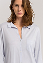 HANRO_B_W_CottonDeluxe_LSLVNightdress_077958_070511_090.jpg