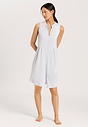 HANRO_B_W_CottonDeluxe_SleevelessNightdress_077952_070511_060.jpg