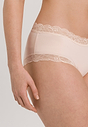 HANRO_B_W_CottonLace_Hipster_072438_071381_090.jpg