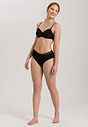 HANRO_B_W_CottonLace_LightPaddedBra_072433_070019_060.jpg