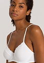 HANRO_B_W_CottonLace_LightPaddedBra_072433_070101_090.jpg