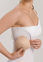 HANRO_B_W_CottonSeamless_SpaghettiTopPadded_071605_070101_091.jpg