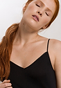 HANRO_B_W_CottonSeamless_SpaghettiTop_071601_070019_090.jpg