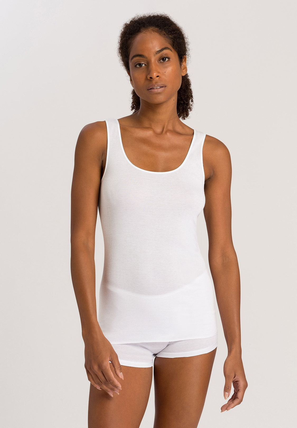 HANRO Tank Top in White: Comfortable & Seamless Design | HANRO