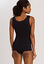 HANRO_B_W_CottonSeamless_Top_071602_070019_045.jpg
