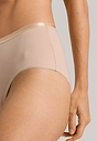 HANRO_B_W_CottonSensation_MaxiBriefs_071413_070274_090.jpg