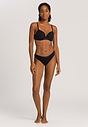 HANRO_B_W_CottonSensation_PaddedBra_071382_070019_060.jpg