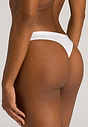 HANRO_B_W_CottonSensation_Thong_071402_070101_045.jpg