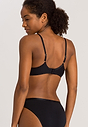 HANRO_B_W_CottonSensation_UWireBra_071363_070019_045.jpg