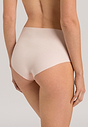 HANRO_B_W_InvisibleCotton_MaxiBriefs_071228_071381_045.jpg