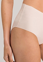 HANRO_B_W_InvisibleCotton_MaxiBriefs_071228_071381_090.jpg