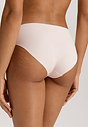 HANRO_B_W_InvisibleCotton_MidiBriefs_071243_071381_045.jpg