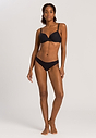 HANRO_B_W_InvisibleCotton_Thong_071225_070019_060.jpg
