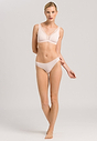 HANRO_B_W_InvisibleCotton_Thong_071225_071381_060.jpg